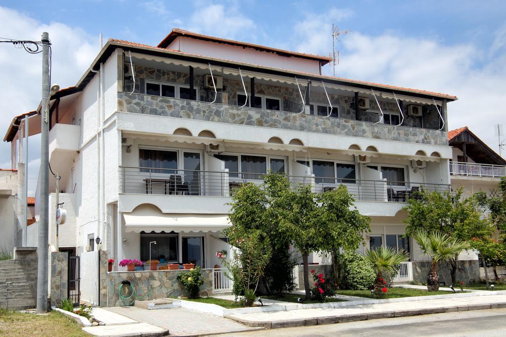 Ermioni Apartments Nea Vrasna Ngoại thất bức ảnh